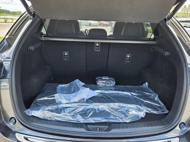 New 2025 MAZDA CX-5 Signature image 10