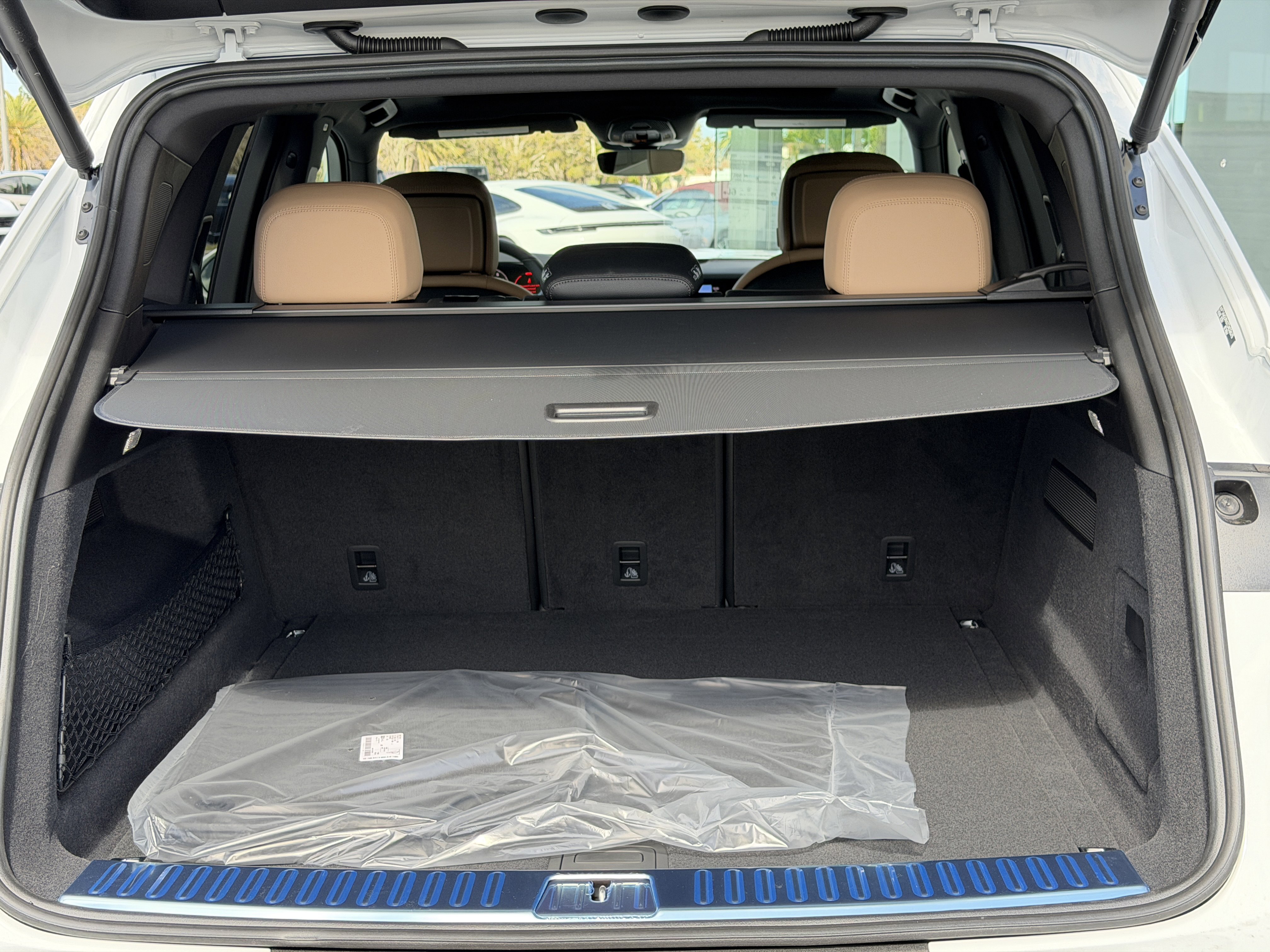 New 2026 Porsche Cayenne image 14