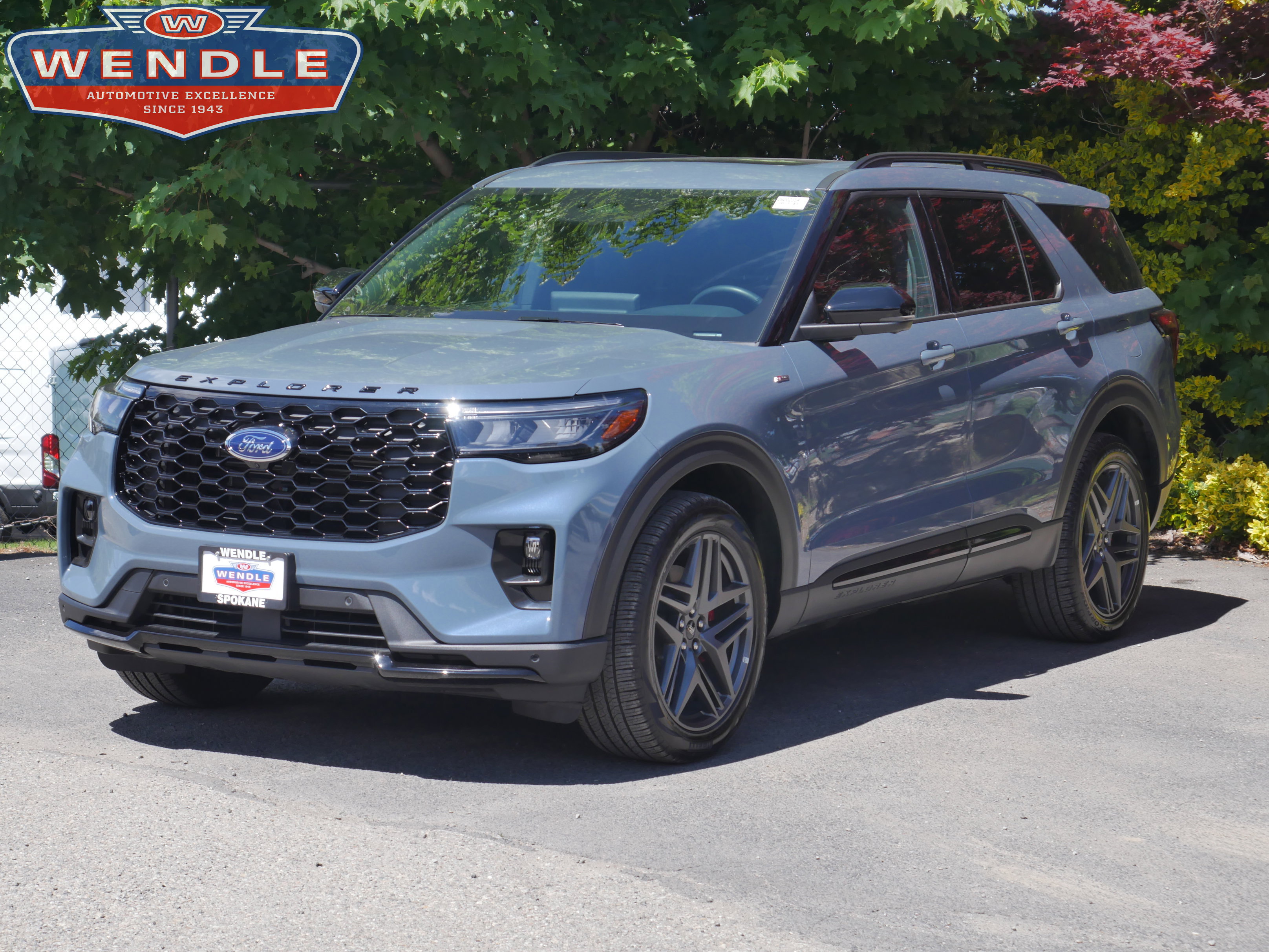 Used 2025 Ford Explorer ST-Line w/ Premium Package AWD/4WD video 1