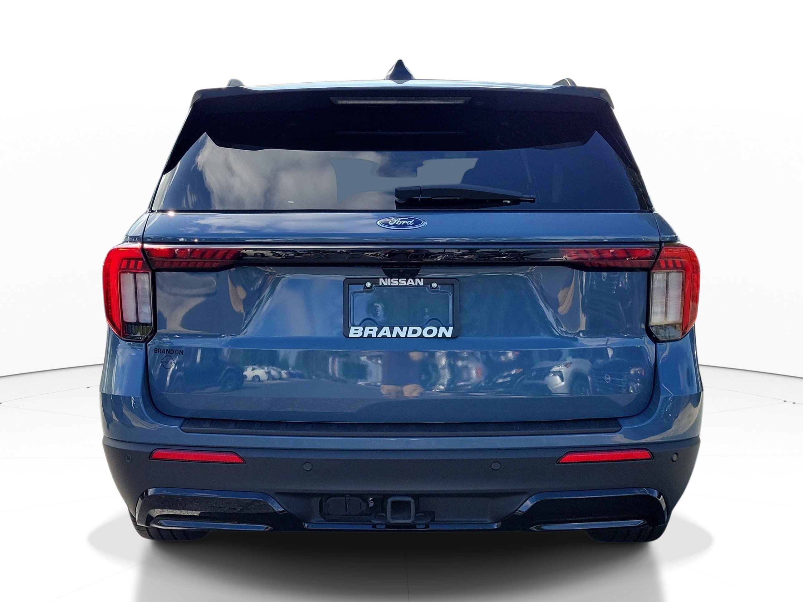 Used 2025 Ford Explorer ST-Line w/ Premium Package RWD image 6