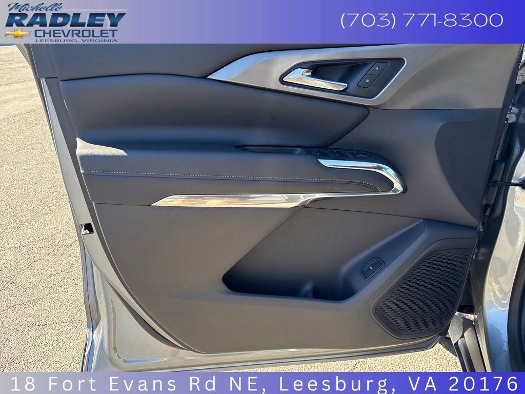 Certified 2026 Chevrolet Traverse LT image 13