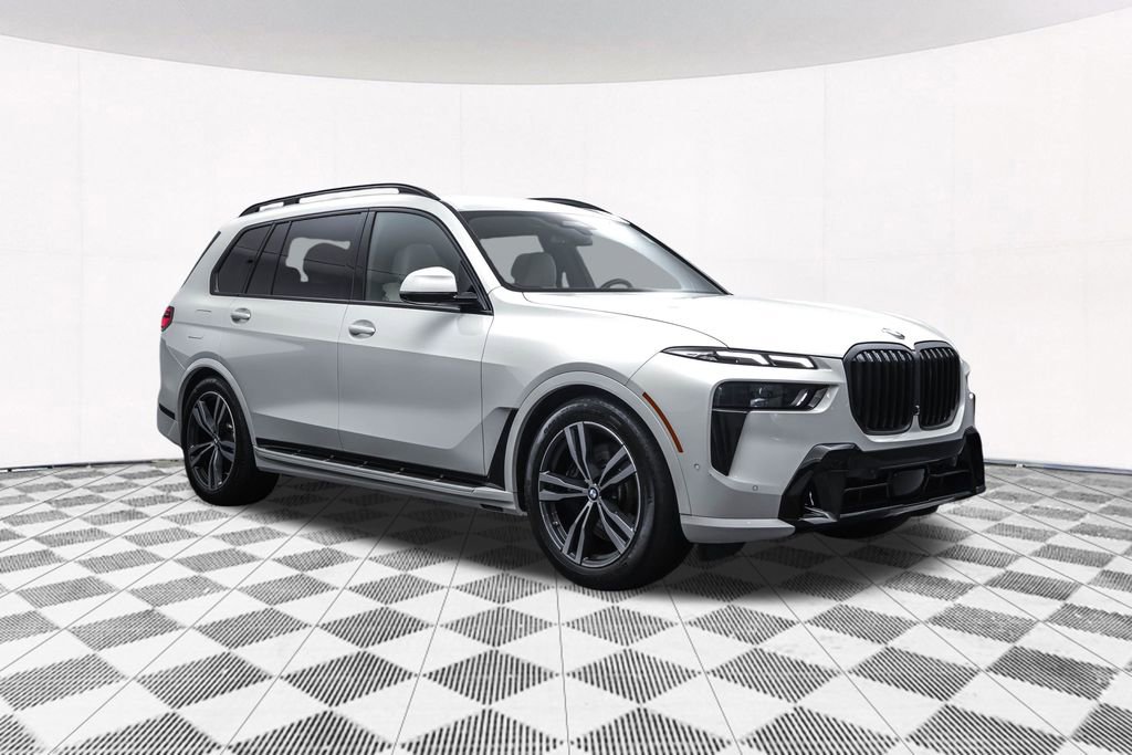 Used 2023 BMW X7 xDrive40i w/ M Sport Package image 42