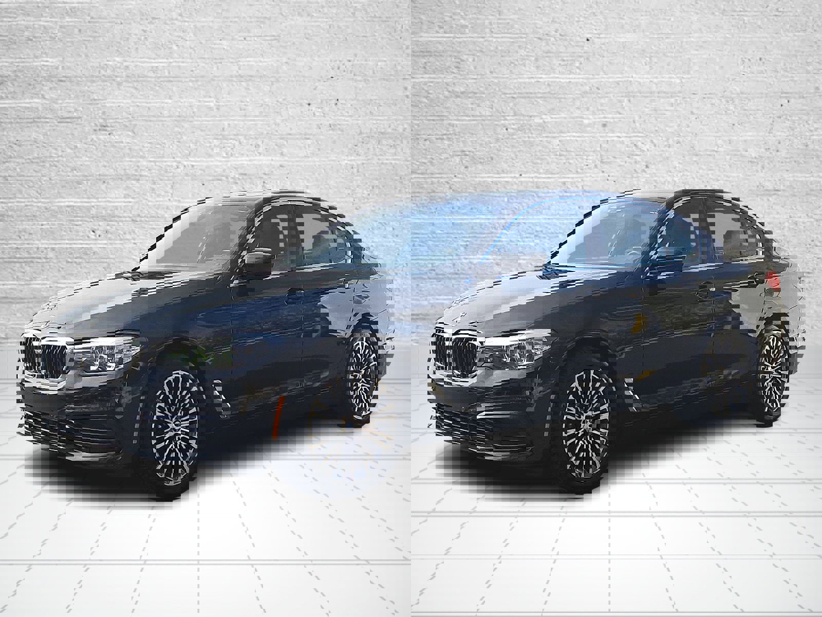 Used 2019 BMW 540i xDrive image 3