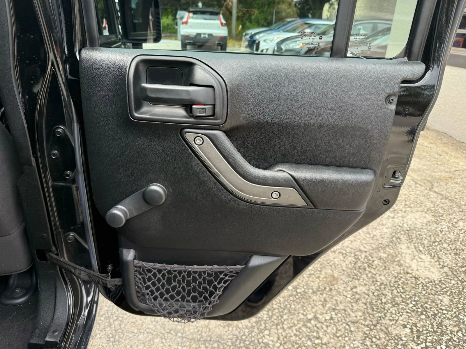 Used 2016 Jeep Wrangler Unlimited Sport w/ Connectivity Group image 17