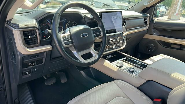 Used 2024 Ford Expedition Max Limited AWD/4WD image 15