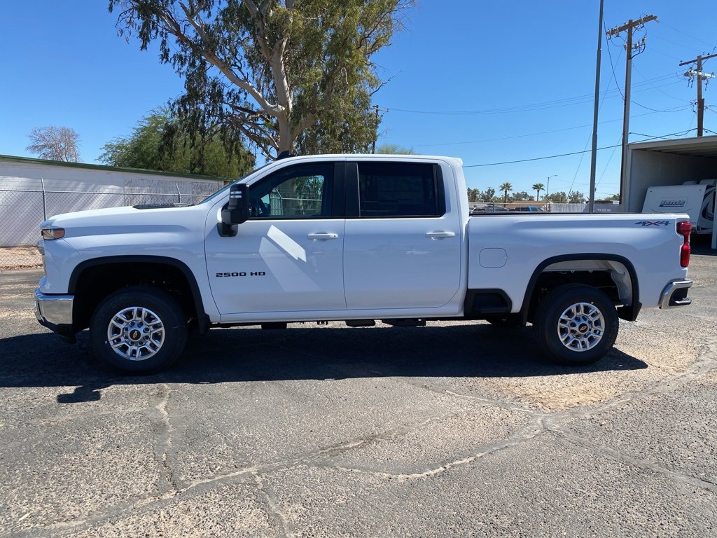 New 2026 Chevrolet Silverado 2500 LT image 3