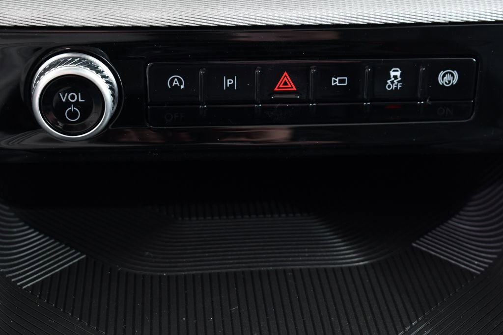 New 2026 Ford Explorer Active image 30