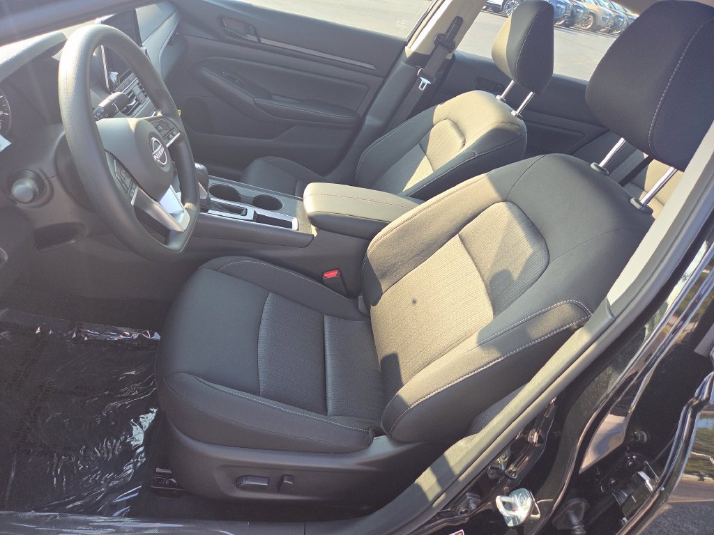 New 2026 Nissan Altima 2.5 SV FWD image 25