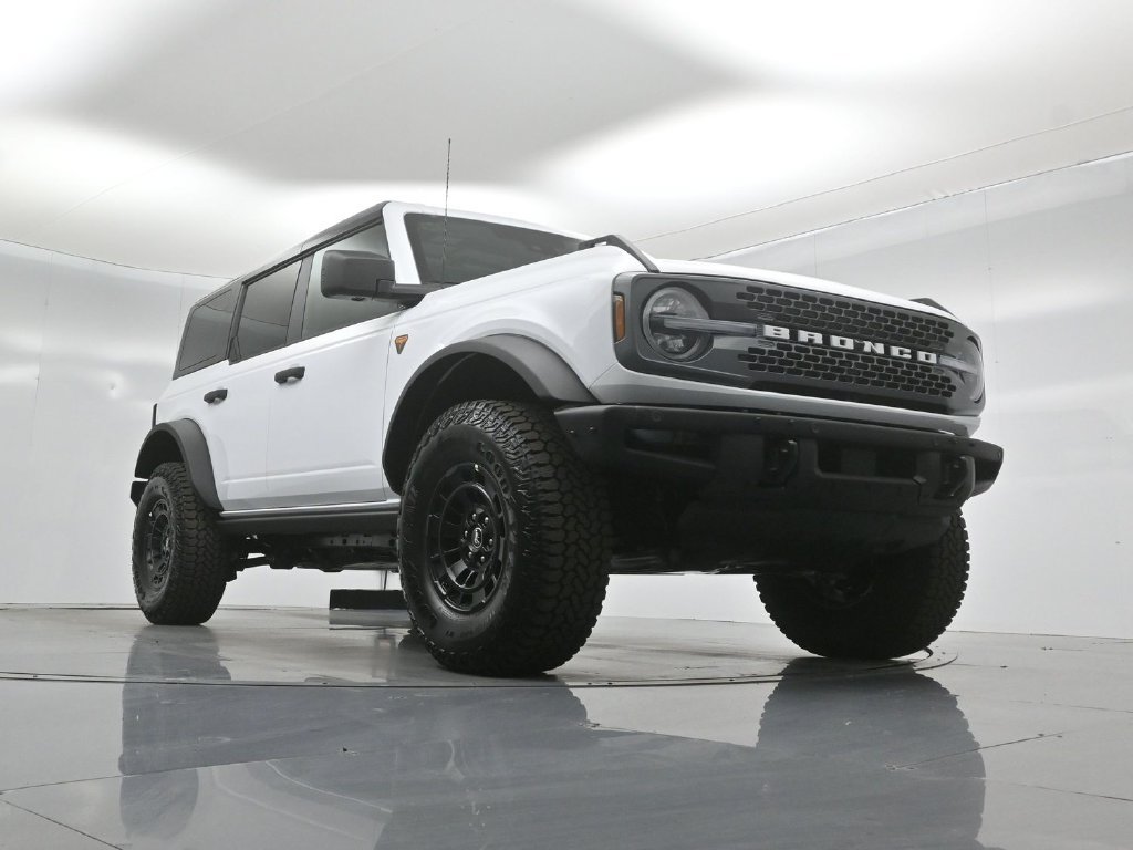 New 2026 Ford Bronco Badlands AWD/4WD image 42