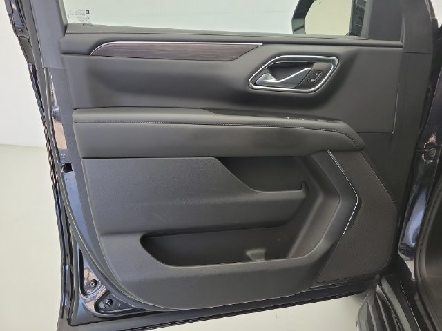 Used 2024 Chevrolet Tahoe LS w/ Driver Alert Package RWD image 17