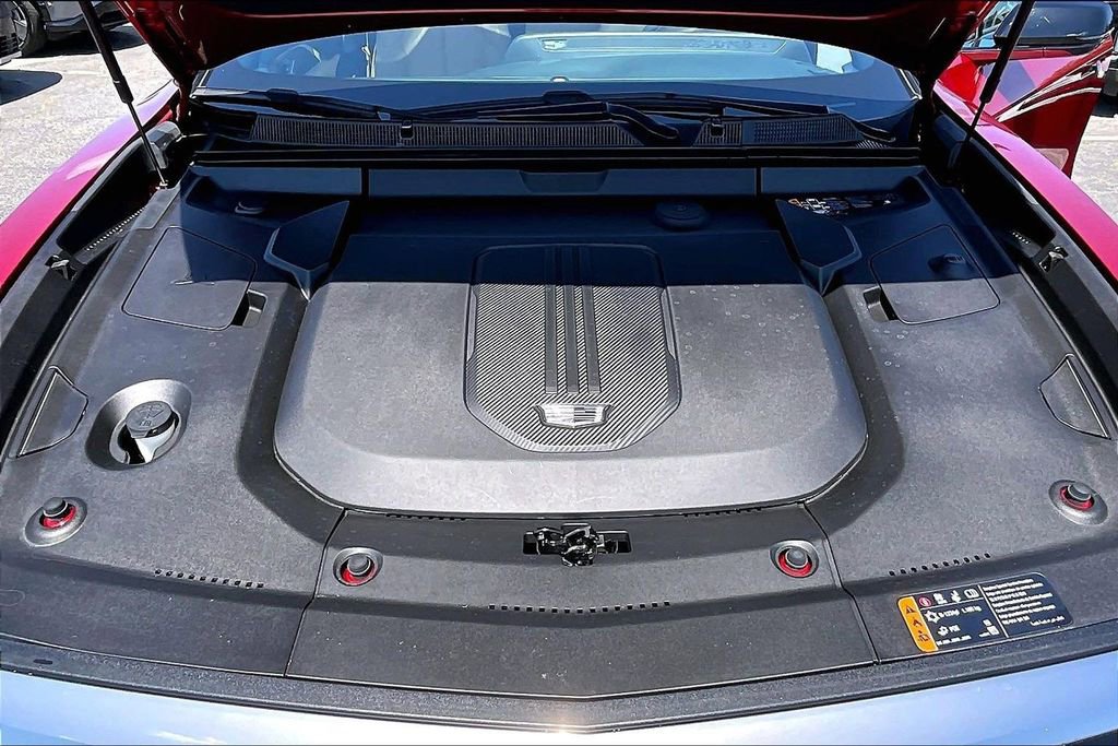 Certified 2024 Cadillac Lyriq Luxury w/ Nappa Leather Package image 30