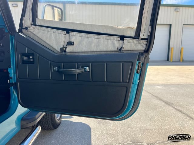 Used 1992 Jeep Wrangler 4WD image 71