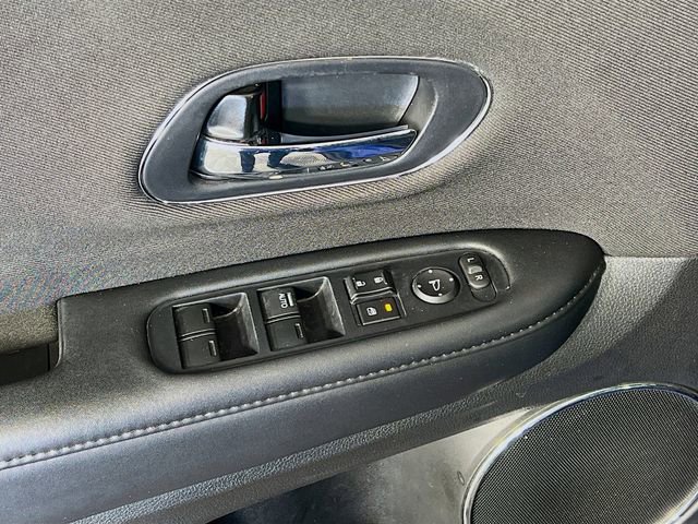 Used 2022 Honda HR-V EX image 12