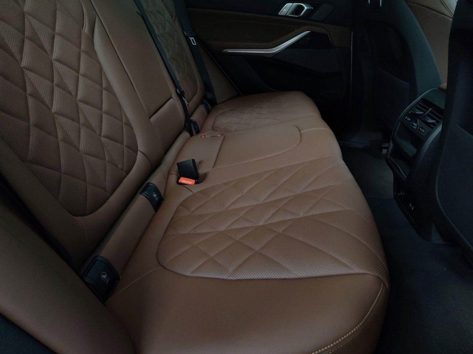 New 2026 BMW X5 xDrive50e w/ M Sport Package image 27