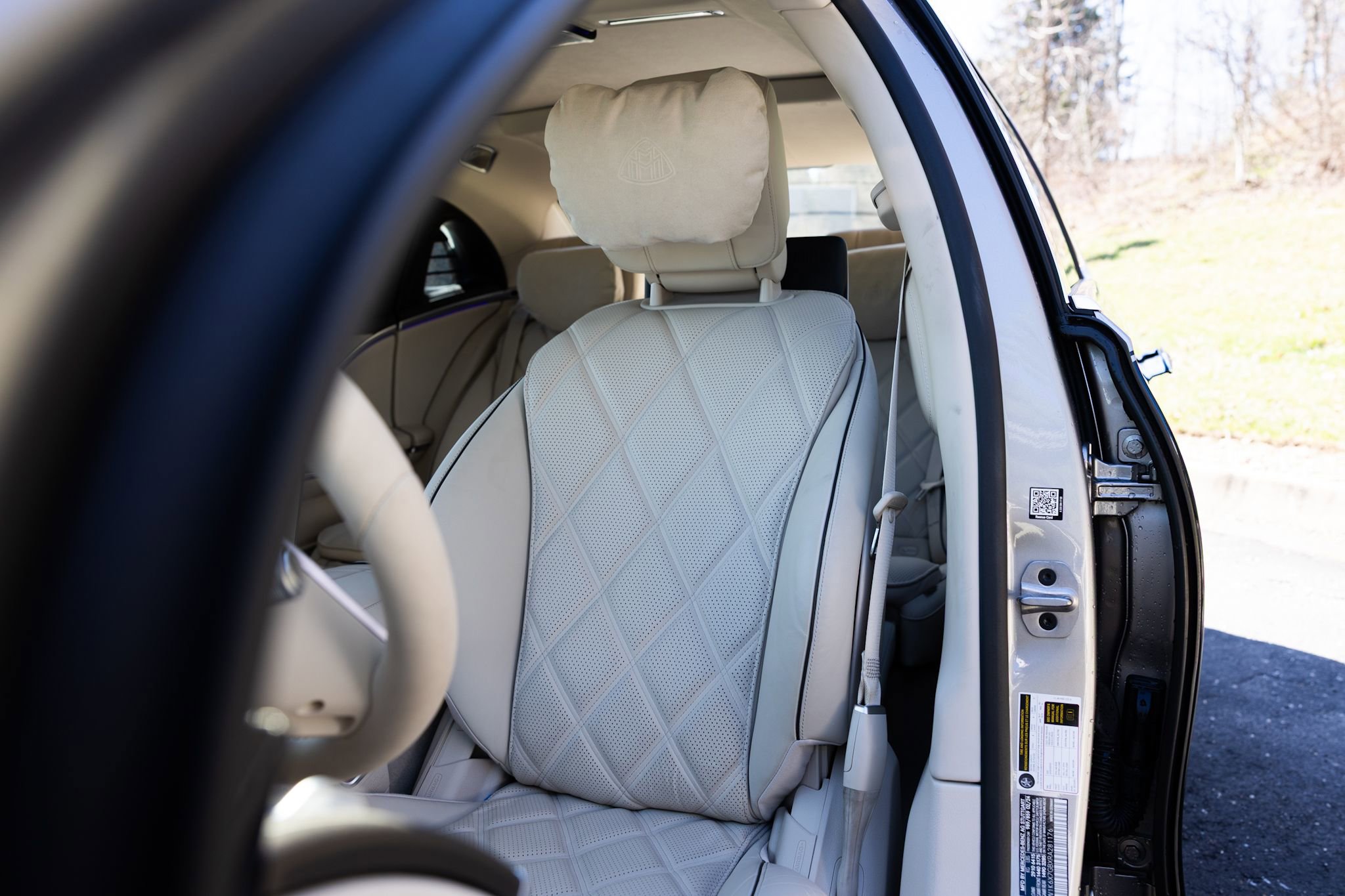 Used 2024 Mercedes-Benz Maybach S 580 4MATIC image 3