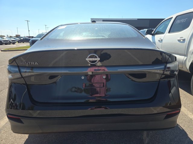 Used 2027 Nissan Sentra SV w/ Floor Mat Package FWD image 2