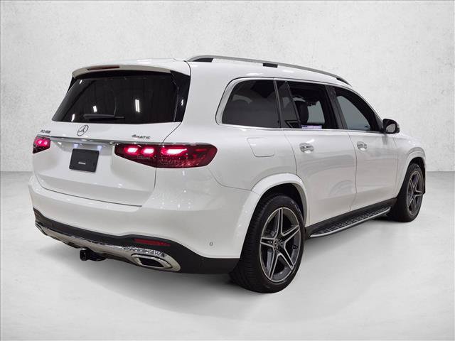 Used 2024 Mercedes-Benz GLS 450 4MATIC w/ AMG Line Exterior image 5