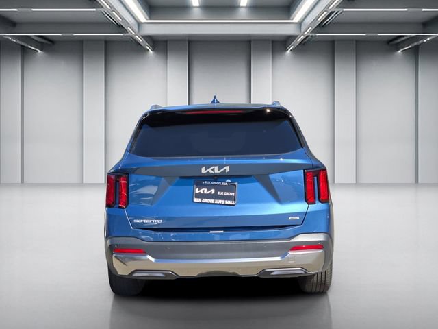 Certified 2025 Kia Sorento EX AWD/4WD image 5