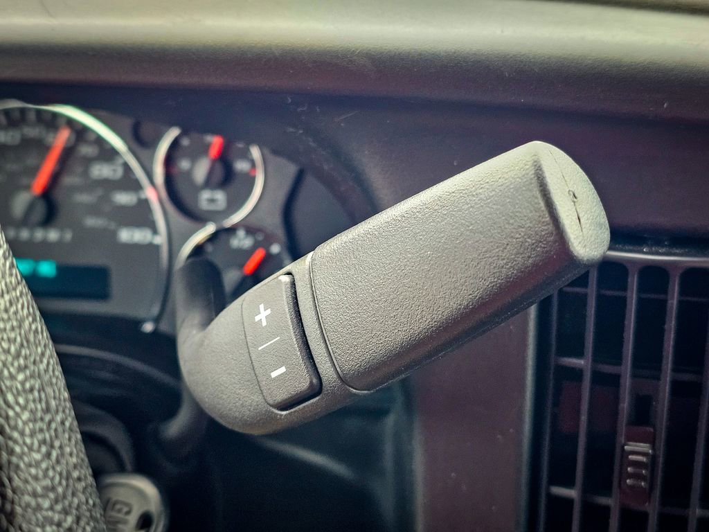 Used 2024 Chevrolet Express 2500 w/ Driver Convenience Package image 15