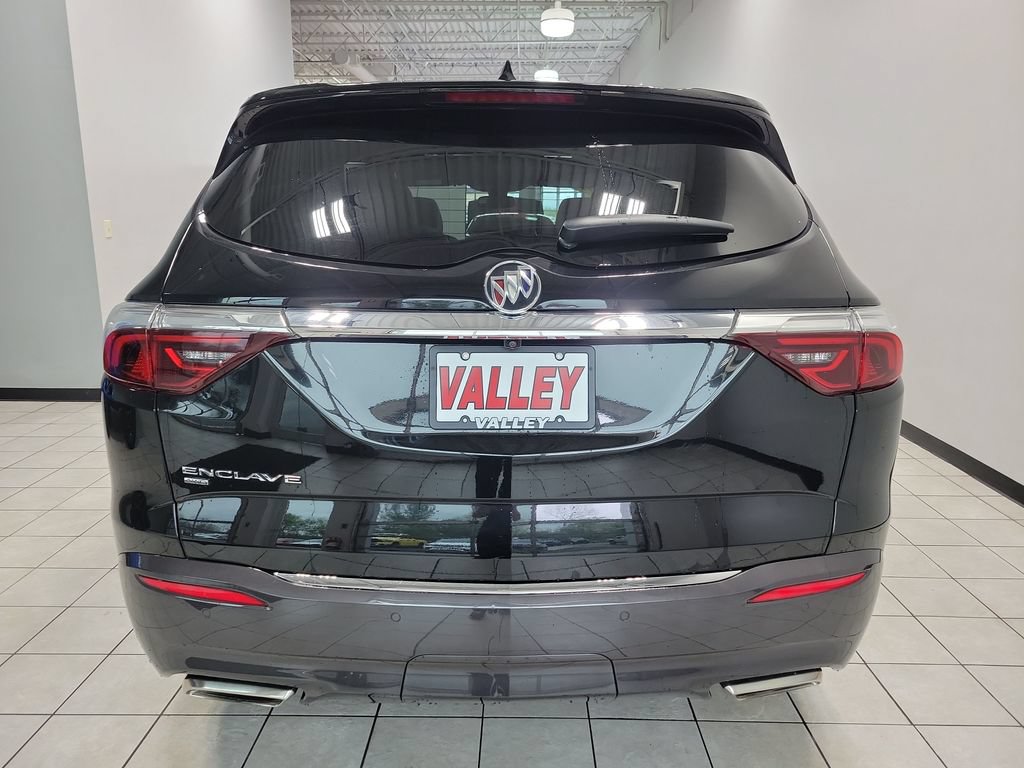 Used 2023 Buick Enclave Essence w/ Experience Buick Package AWD/4WD image 11
