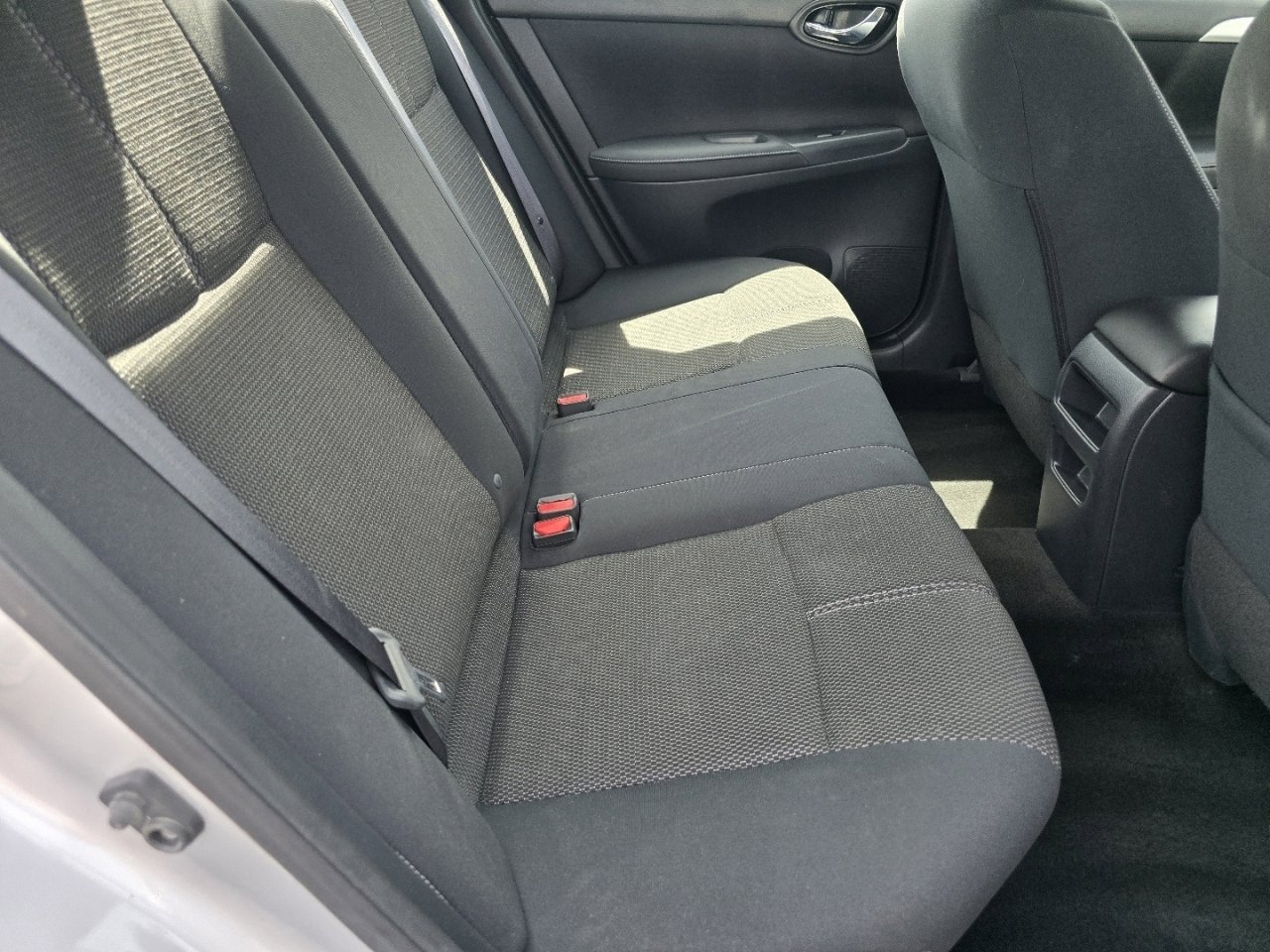 Used 2017 Nissan Sentra S FWD image 11