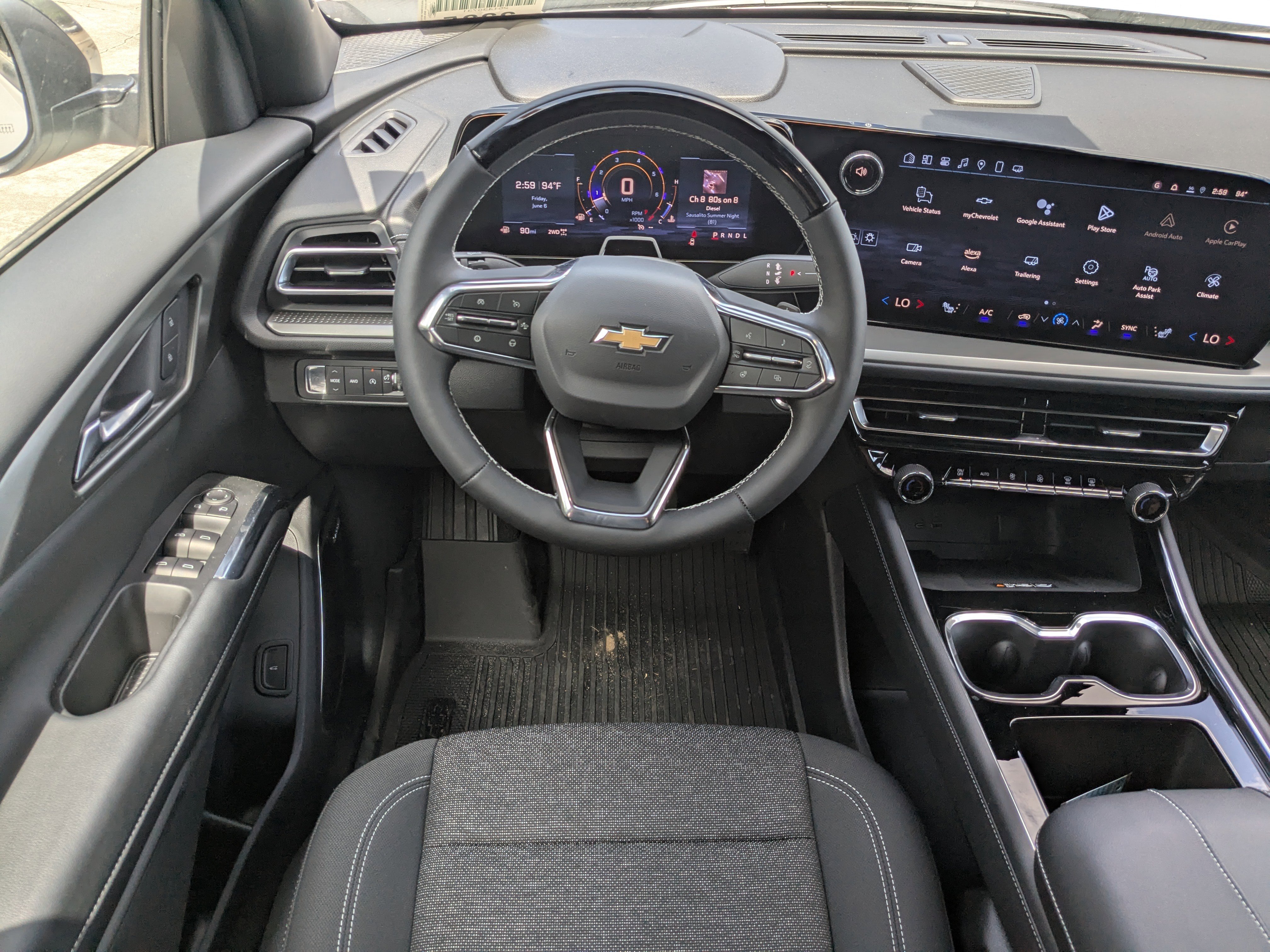 New 2025 Chevrolet Traverse LT w/ Enhanced Driving Package image 5