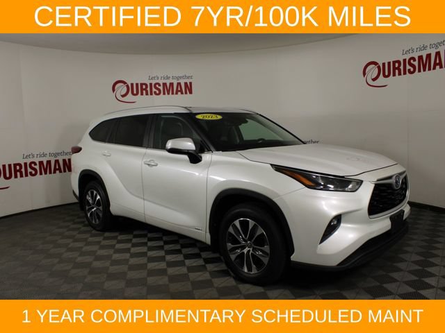 Used 2023 Toyota Highlander XLE AWD/4WD image 9