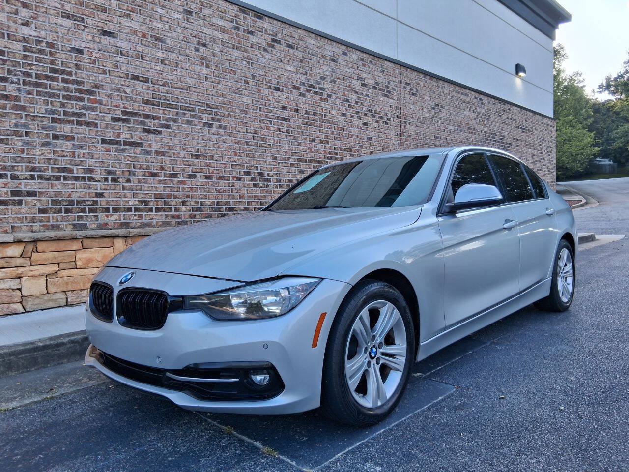 Used 2016 BMW 328i Sedan RWD image 1