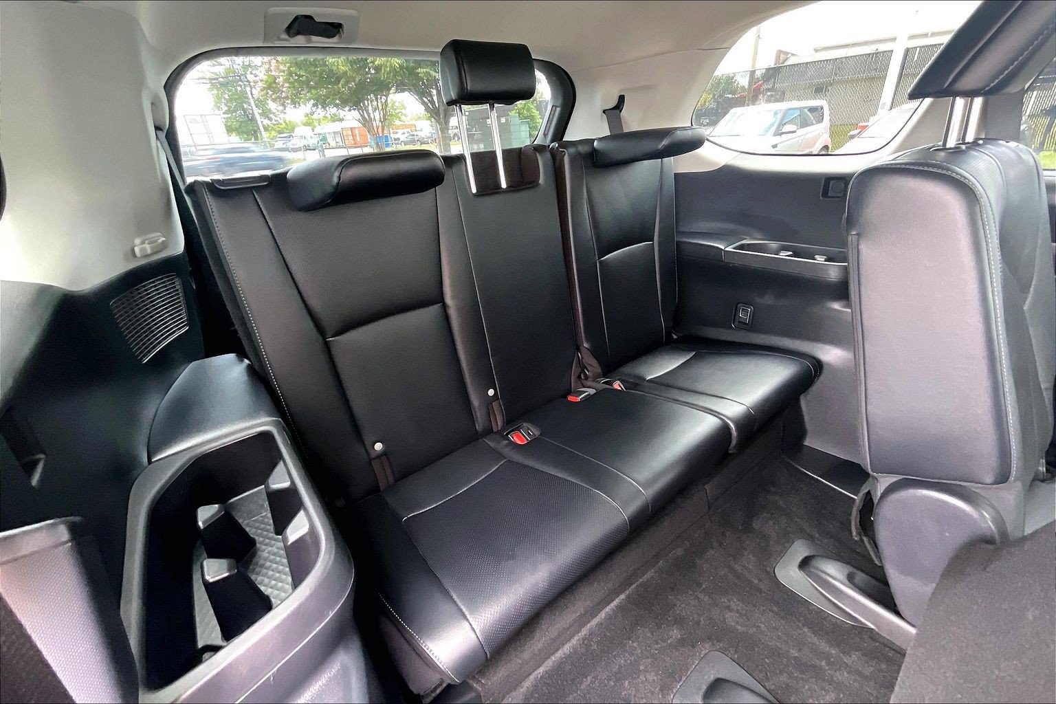 Used 2024 Toyota Grand Highlander AWD image 33