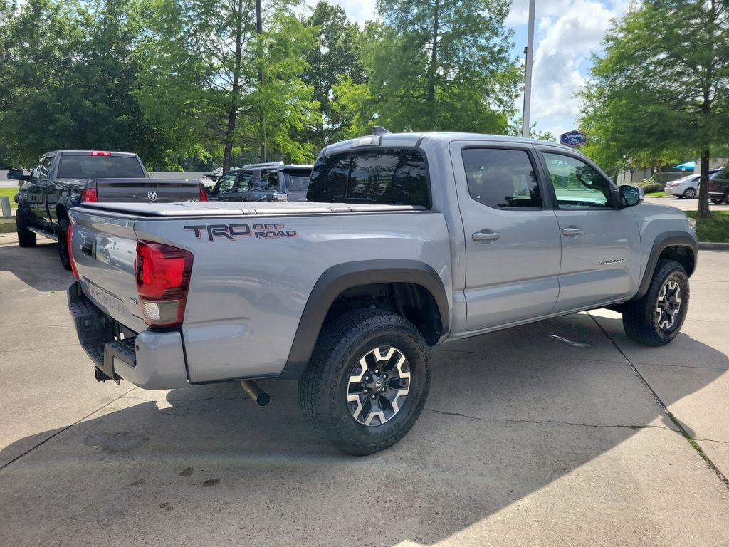 Used 2018 Toyota Tacoma TRD Off-Road w/ Technology Package RWD image 6