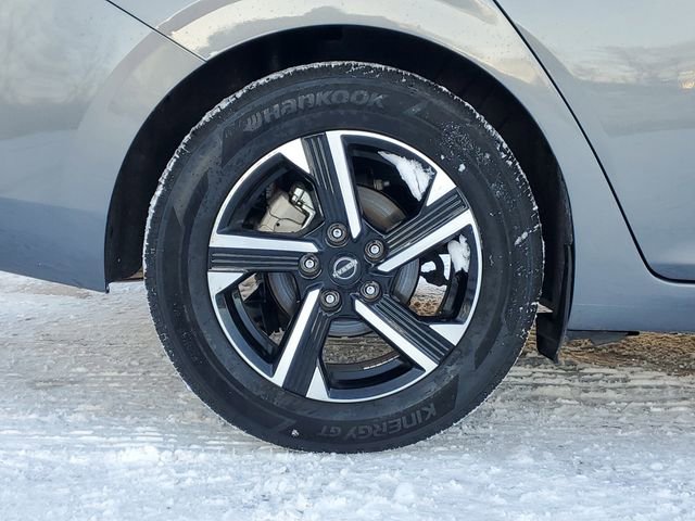 Used 2025 Nissan Sentra SV image 5