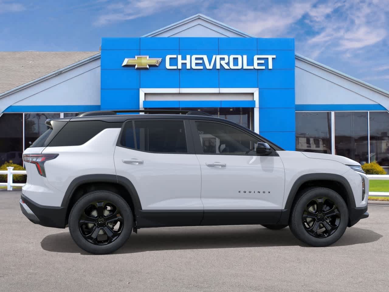New 2026 Chevrolet Equinox LT w/ Midnight Edition AWD/4WD image 5