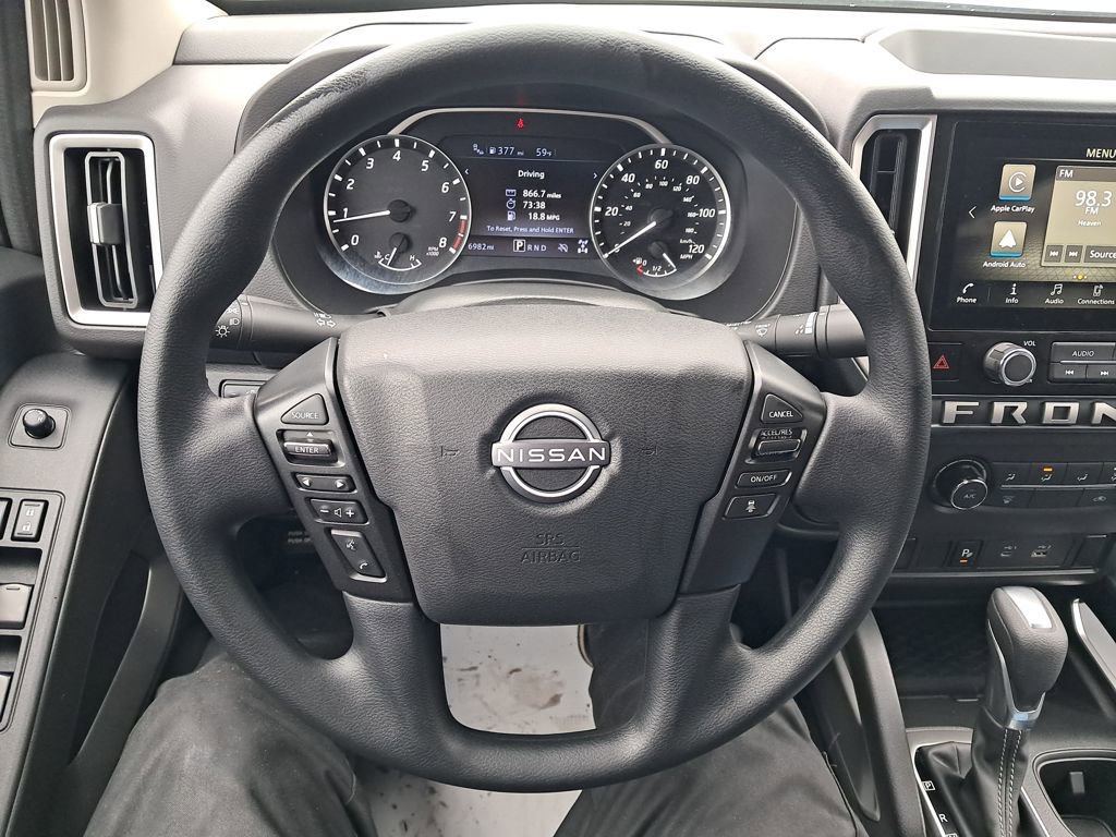 Certified 2025 Nissan Frontier SV image 28