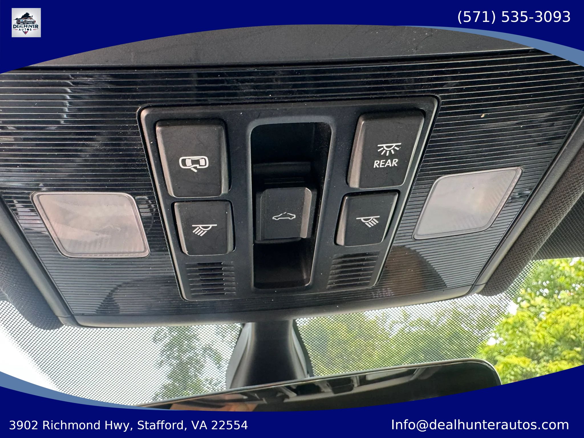 Used 2019 Volkswagen Jetta R-Line FWD image 32