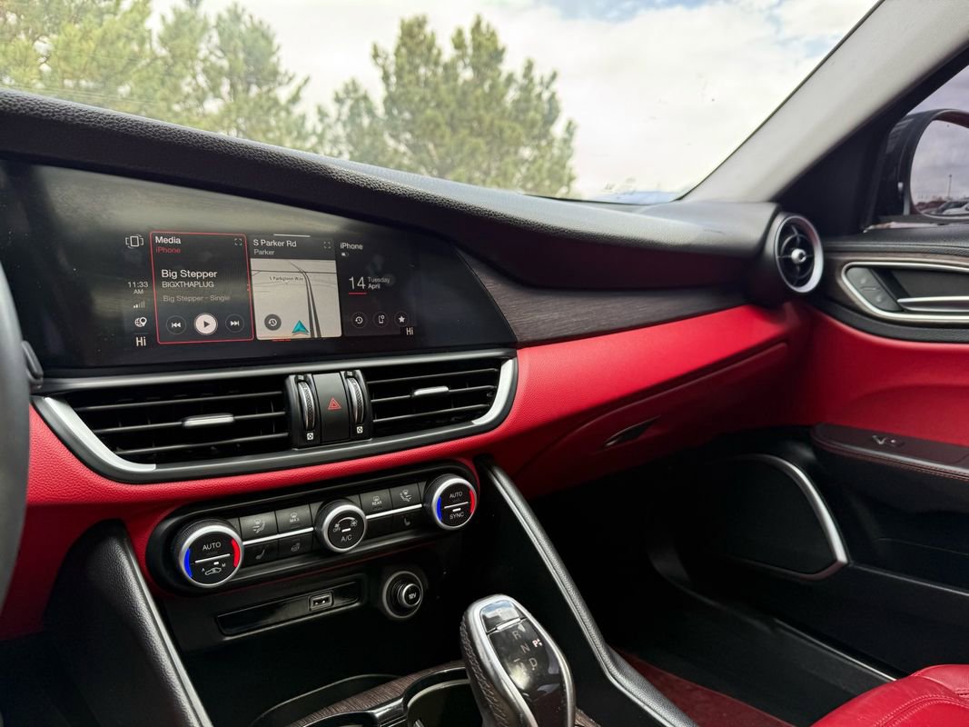 Used 2021 Alfa Romeo Giulia Ti w/ Nero Edizione image 30