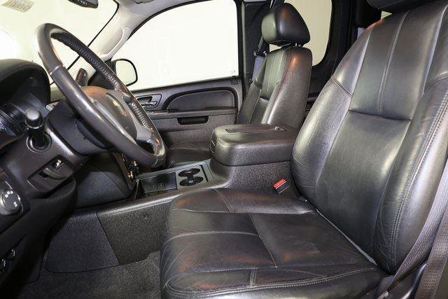 Used 2013 Chevrolet Silverado 2500 LTZ w/ LTZ Plus Package image 22