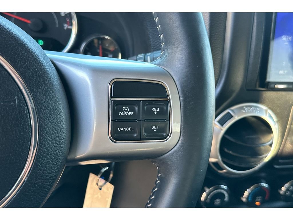 Used 2015 Jeep Wrangler Sport image 35