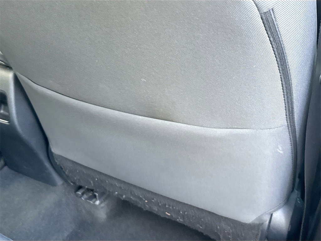 Used 2021 Toyota Corolla LE image 28