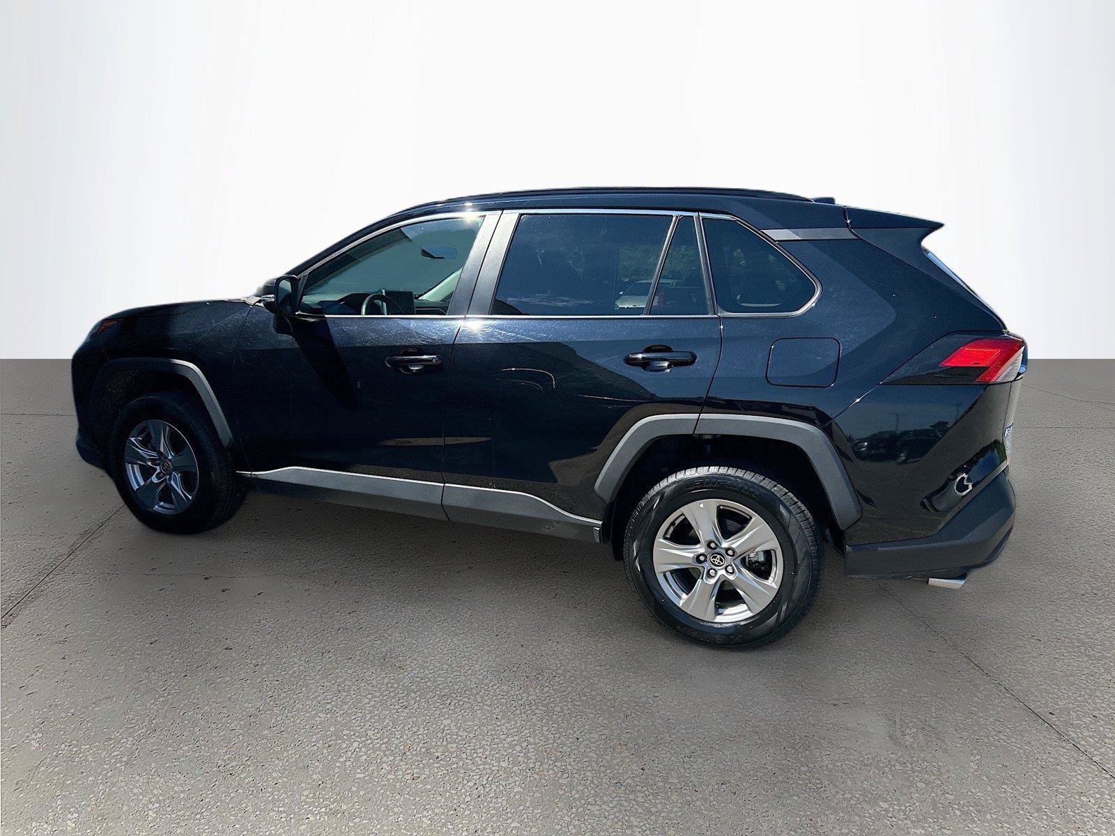 Used 2024 Toyota RAV4 XLE w/ Weather Package AWD/4WD image 6