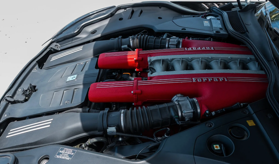 Used 2014 Ferrari F12 Berlinetta RWD image 9