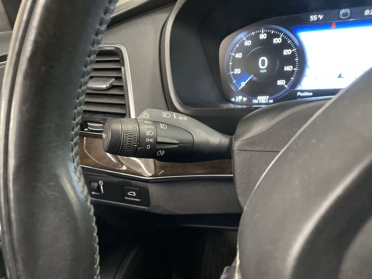 Used 2018 Volvo XC90 T6 Momentum w/ Convenience Package image 25