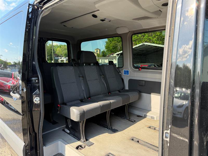 Used 2013 Mercedes-Benz Sprinter 2500 image 14