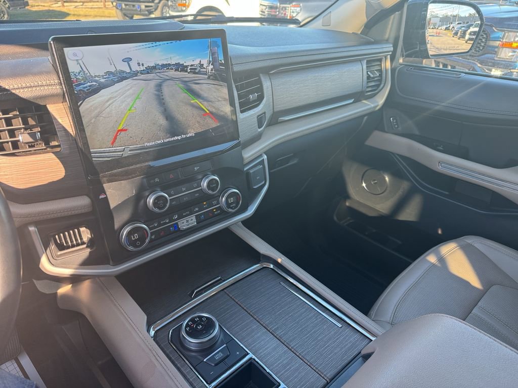 Certified 2024 Ford Expedition Limited image 40