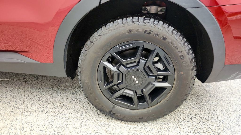 Used 2024 Kia Sorento SX Prestige image 9