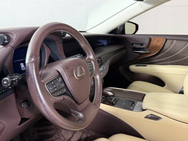 Used 2019 Lexus LS 500 RWD image 17