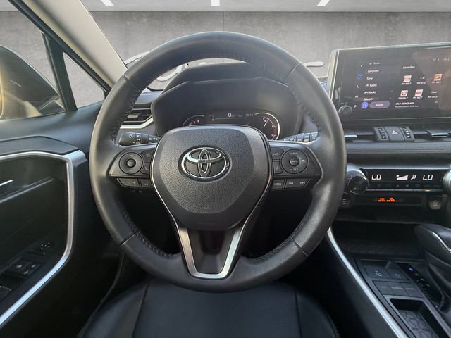 Used 2024 Toyota RAV4 XLE Premium FWD image 21