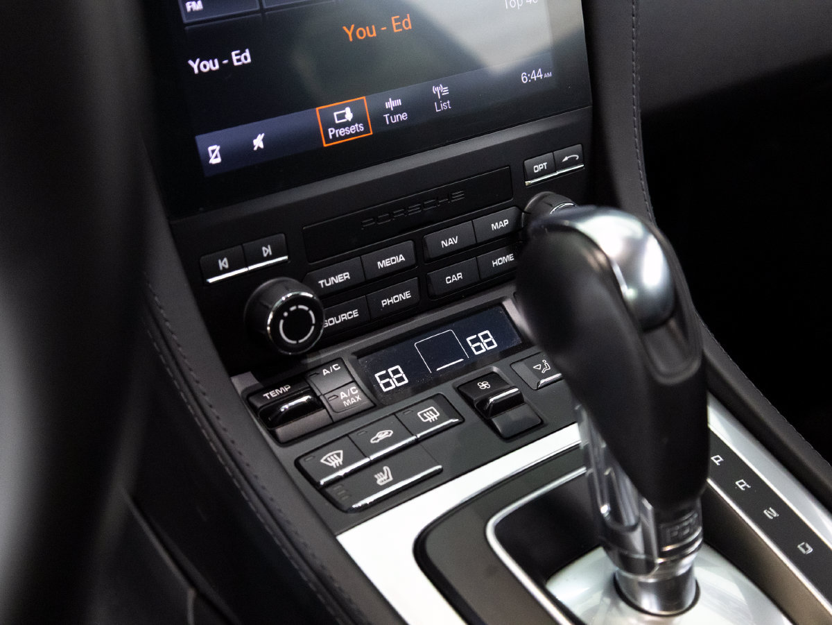 Certified 2024 Porsche 718 Cayman RWD image 20