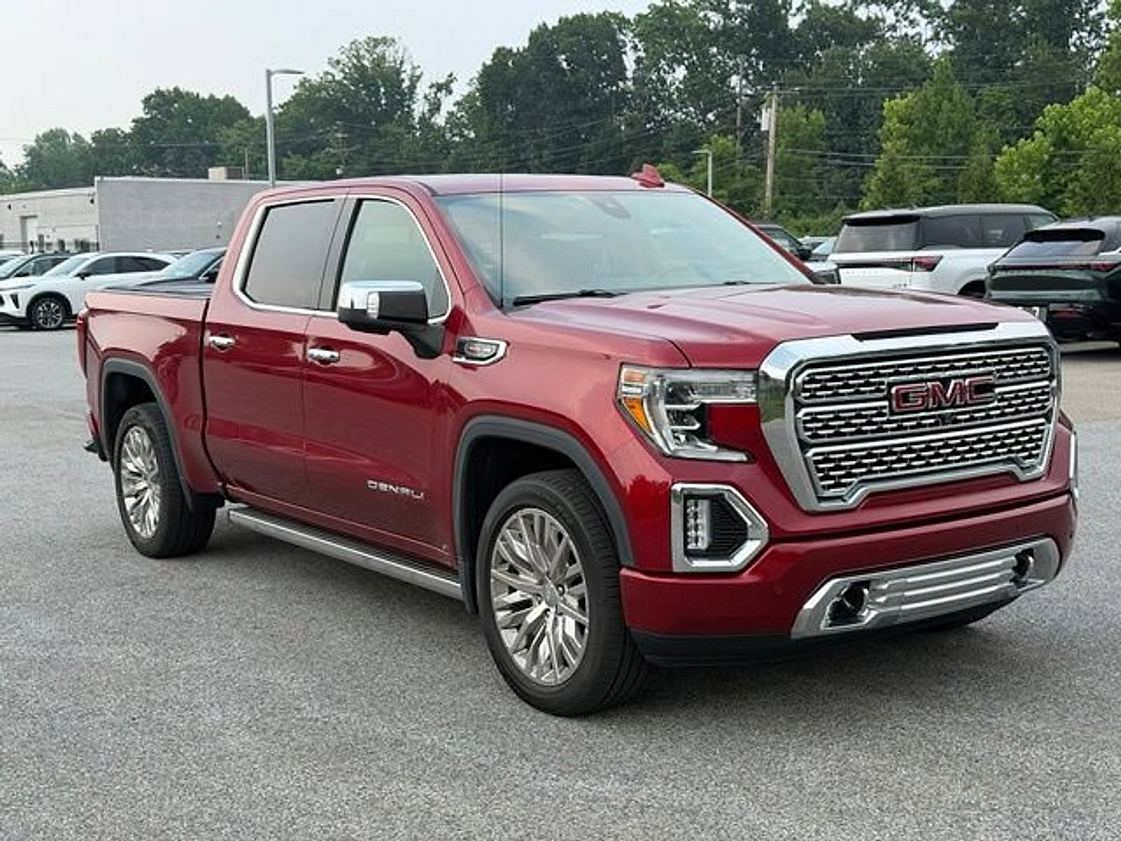 Used 2019 GMC Sierra 1500 Denali w/ Denali Ultimate Package AWD/4WD image 1