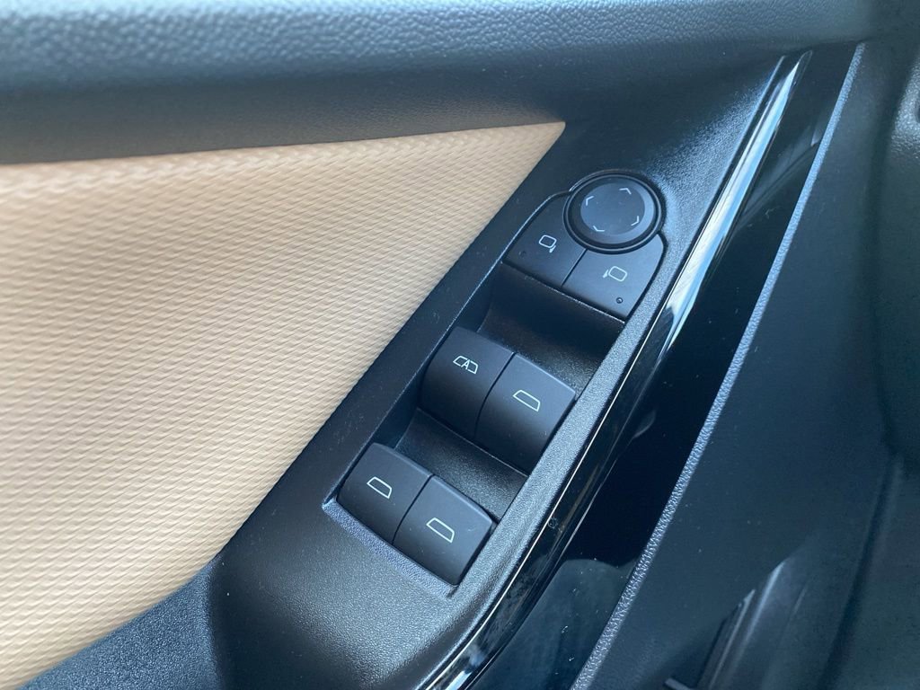 New 2025 Chevrolet Equinox ACTIV w/ Safety and Technology Package AWD/4WD image 22