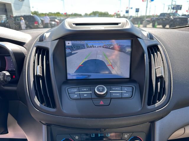 Used 2017 Ford C-MAX SE w/ Equipment Group 201A FWD image 14